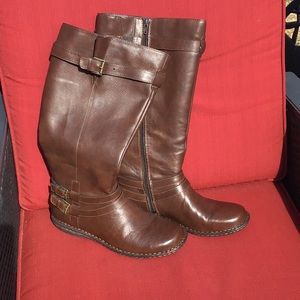 boc Women's Boots wide-calf 🙋🏽‍♀️👋🏽🙋🏾‍♀️